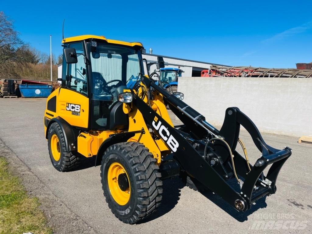JCB 407 Çok amaçlı yükleyiciler