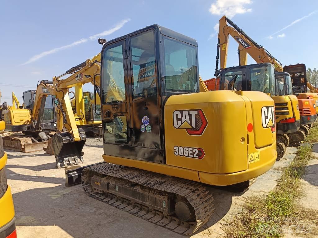 CAT 306E2 Mini ekskavatörler, 7 tona dek