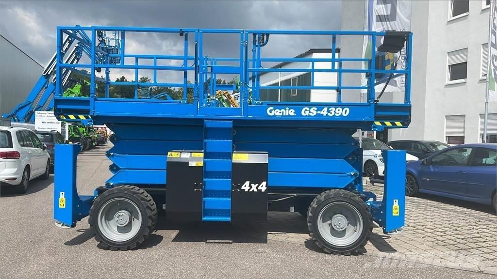 Genie GS-4390RT Makasli platformlar