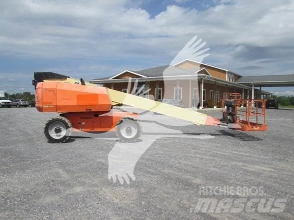 JLG 600S Teleskopik personel platformları
