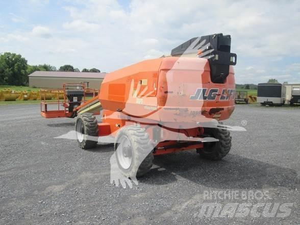 JLG 600S Teleskopik personel platformları