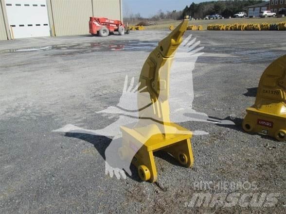 Teran CAT330 Kaziyici