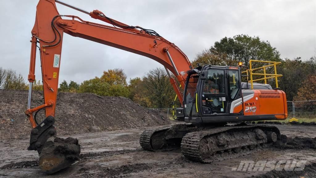 Hitachi ZX 210 LC-7 Paletli ekskavatörler