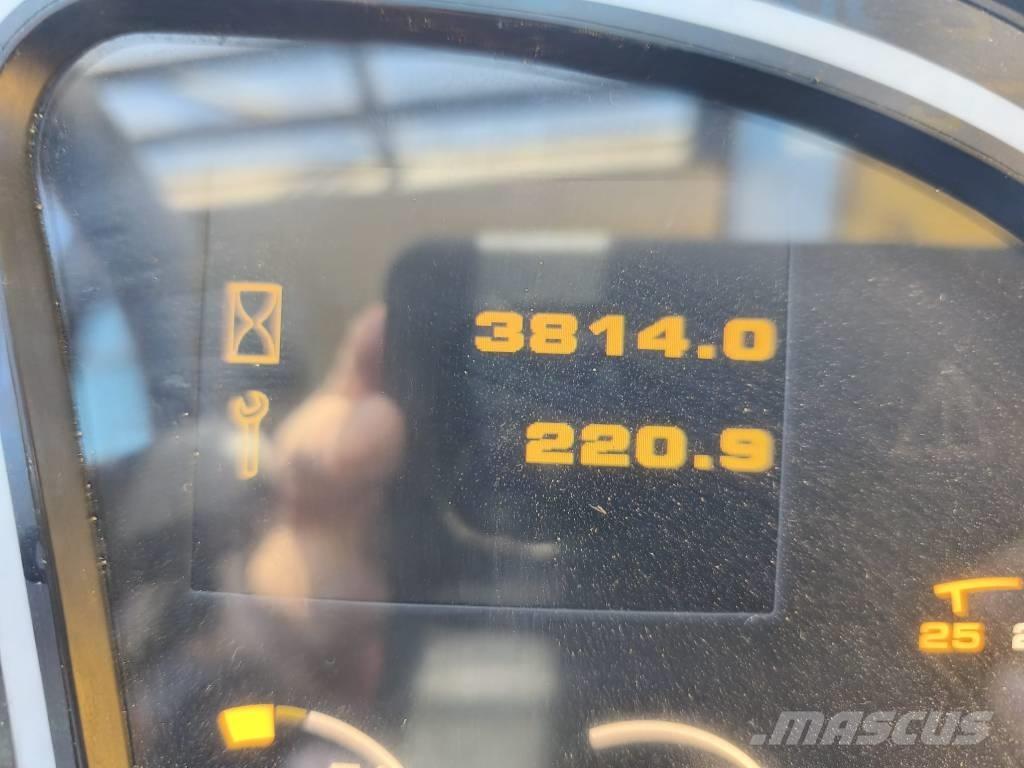 JCB 541-70 Teleskopik yükleyiciler