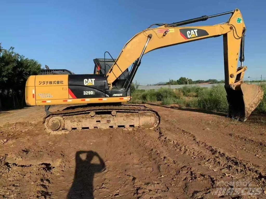 CAT 329 D Paletli ekskavatörler