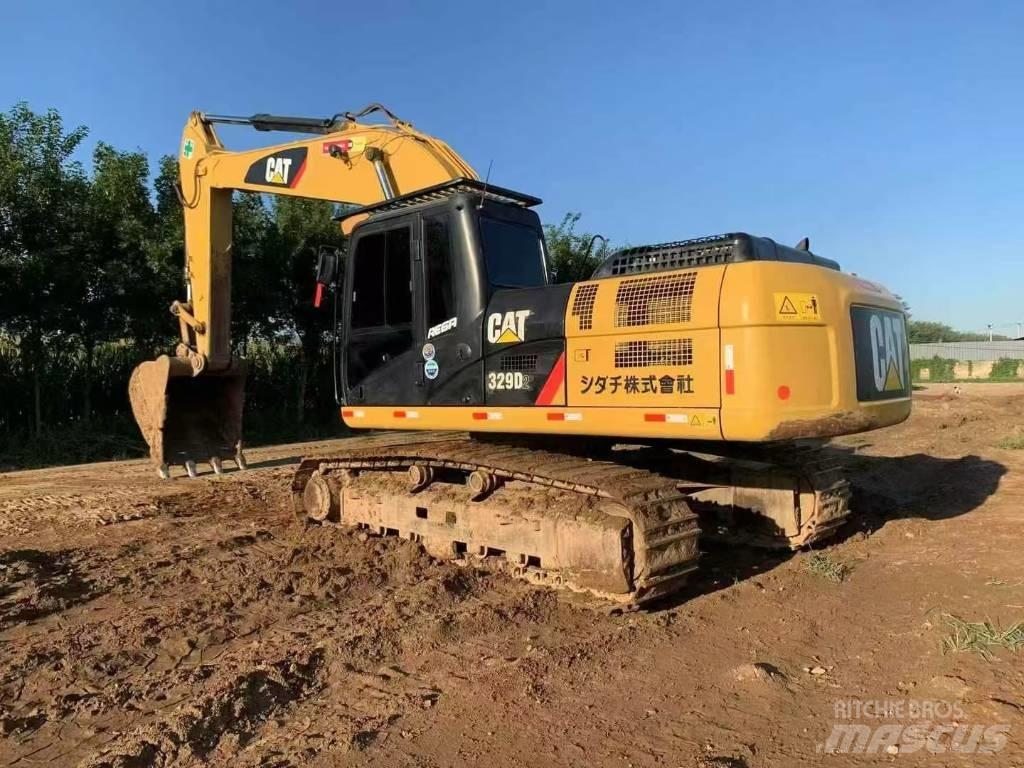CAT 329 D Paletli ekskavatörler