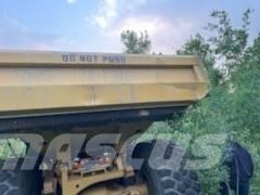 CAT 740 B Belden kirma kaya kamyonu