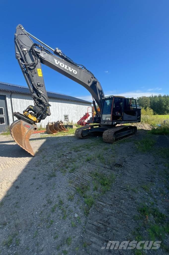 Volvo EC 250 EL Paletli ekskavatörler