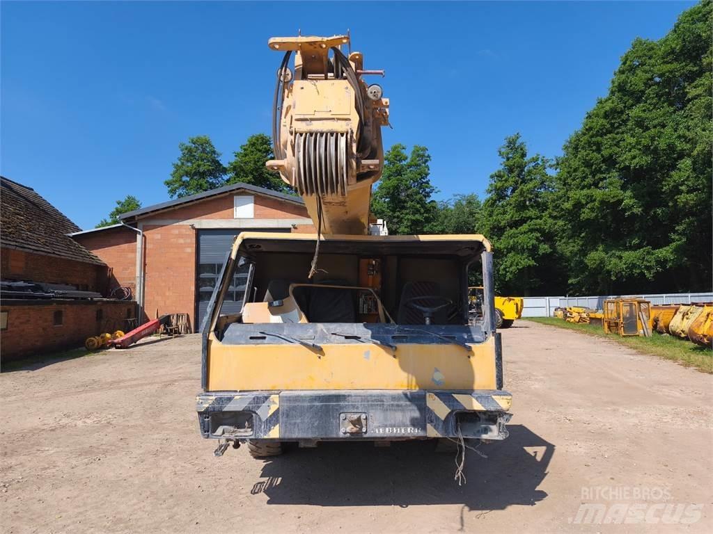Liebherr LTM 1025 Çekiciler