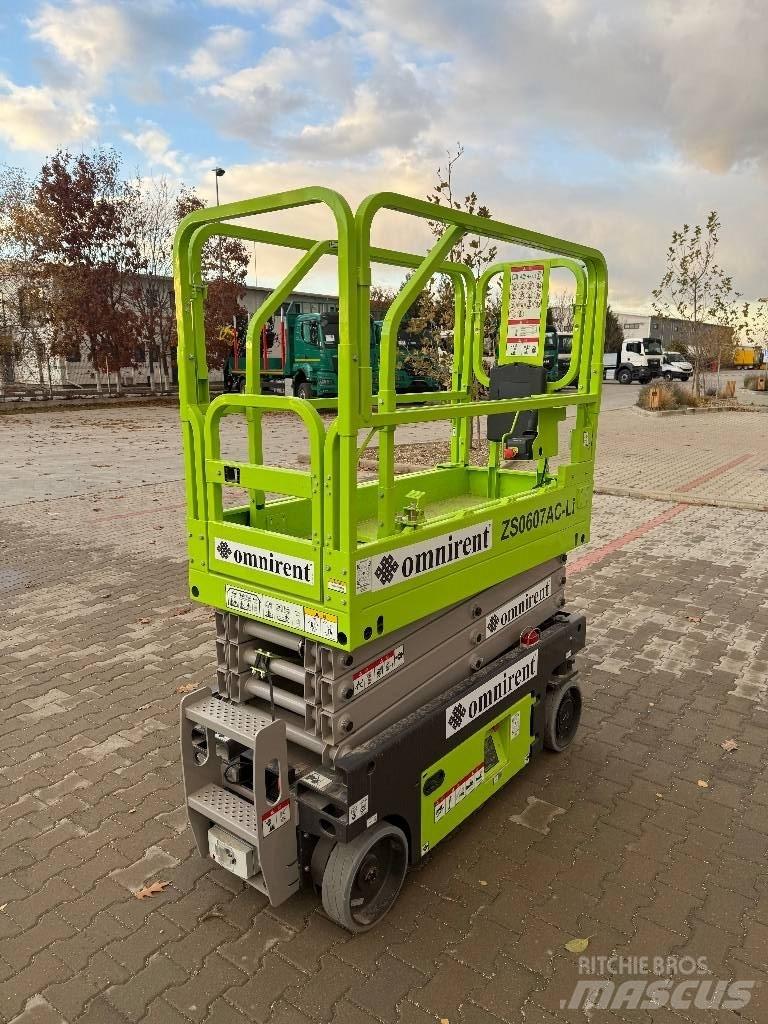 Zoomlion ZS0607AC-Li Makasli platformlar