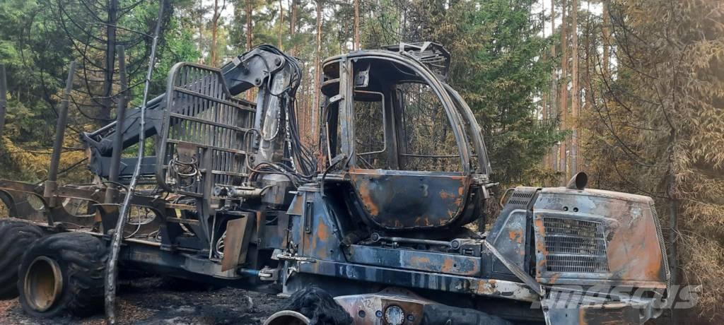 John Deere 1010 E Tomruk yükleyici traktörler
