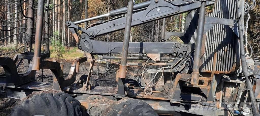 John Deere 1010 E Tomruk yükleyici traktörler