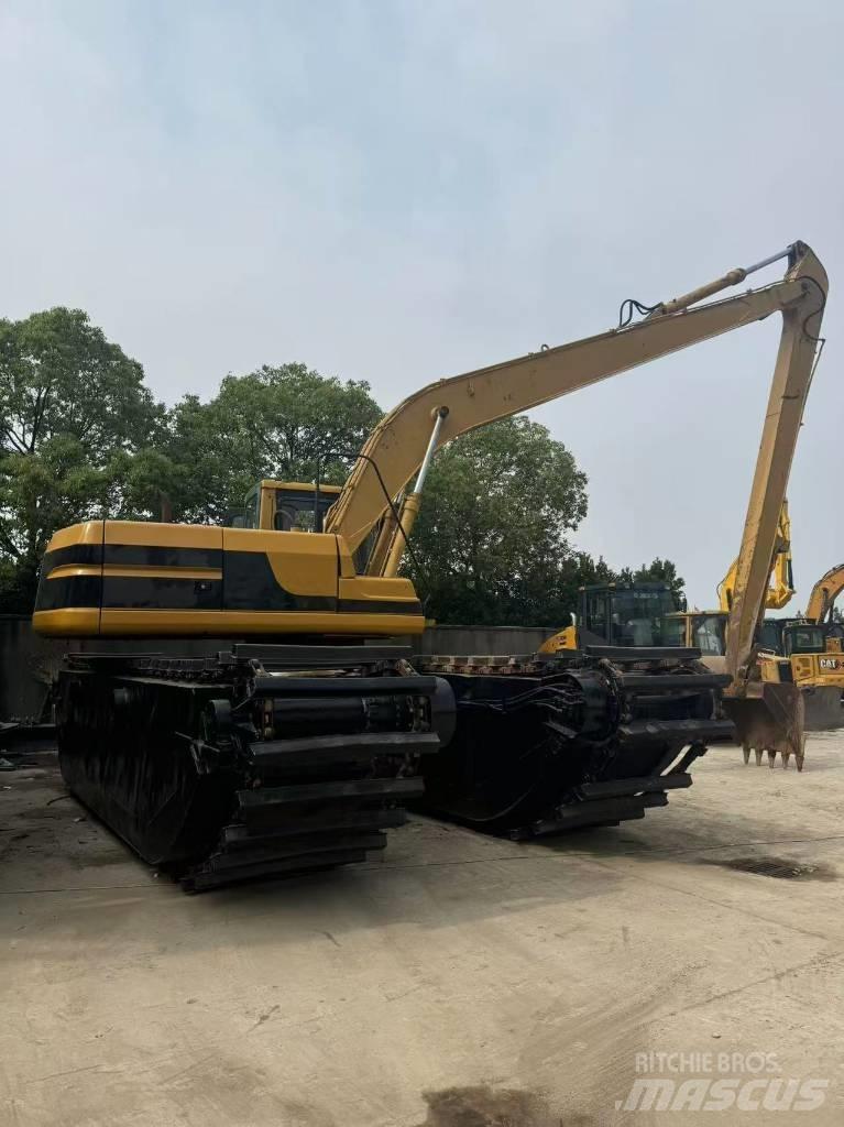 CAT 320B Amfibi Ekskavatörler