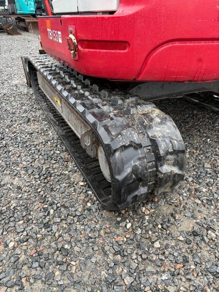 Takeuchi TB153FR Mini ekskavatörler, 7 tona dek