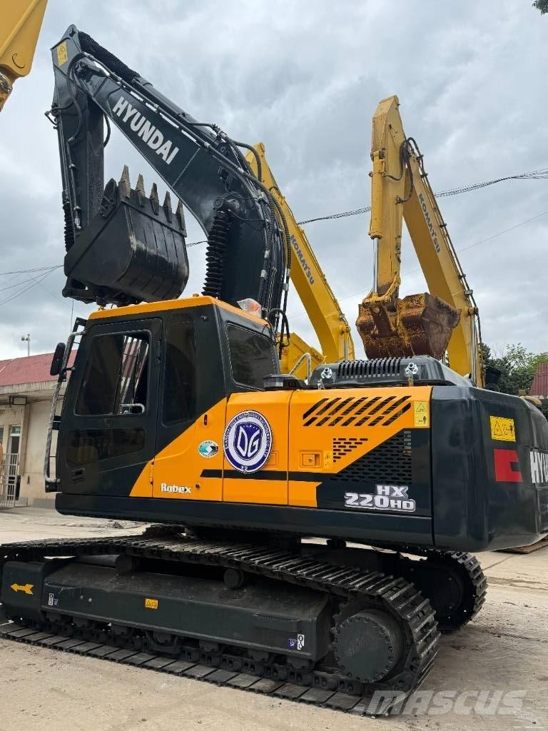 Hyundai HX220HD Paletli ekskavatörler