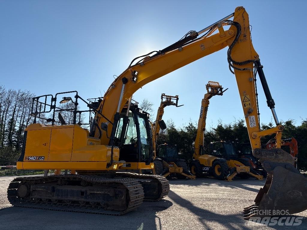 JCB 140 X Paletli ekskavatörler