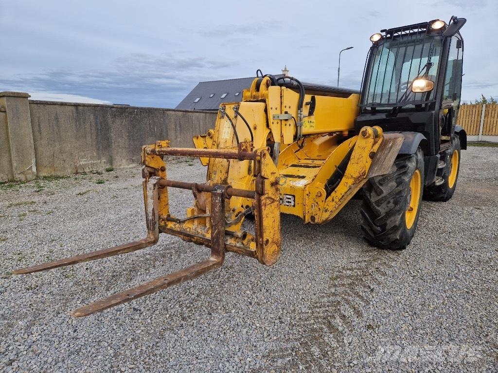 JCB 535-140 Teleskopik yükleyiciler