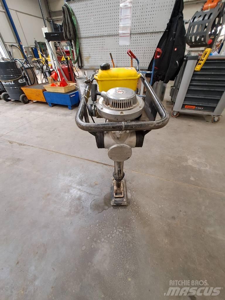 Wacker Neuson BS30 Sıkıştırma tokmakları