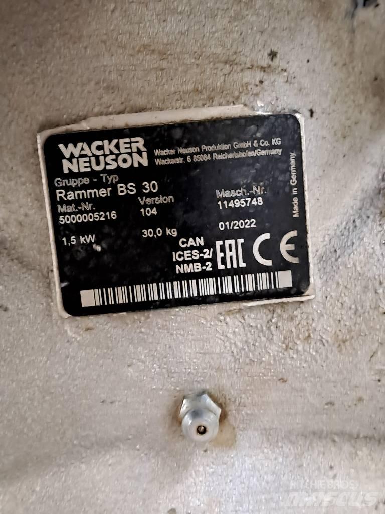 Wacker Neuson BS30 Sıkıştırma tokmakları