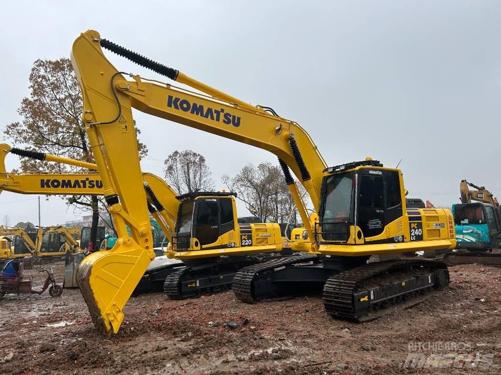 Komatsu PC 240 LC Paletli ekskavatörler