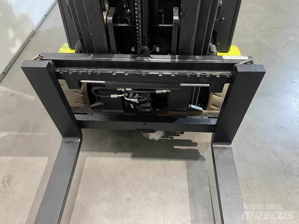 Clark GTX16 Elektrikli forkliftler