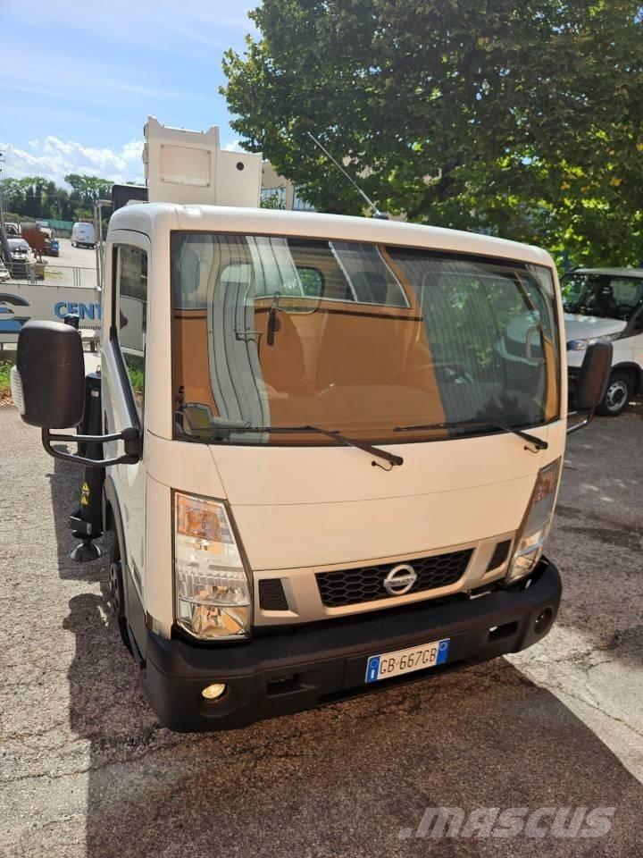 Isoli PNT 230 Araç üstü platformlar