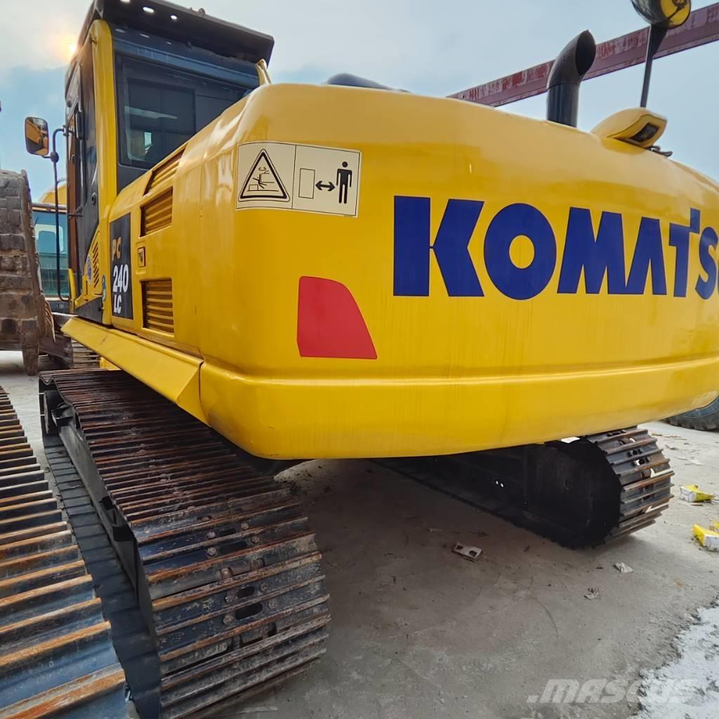 Komatsu PC 240 LC-8 Paletli ekskavatörler