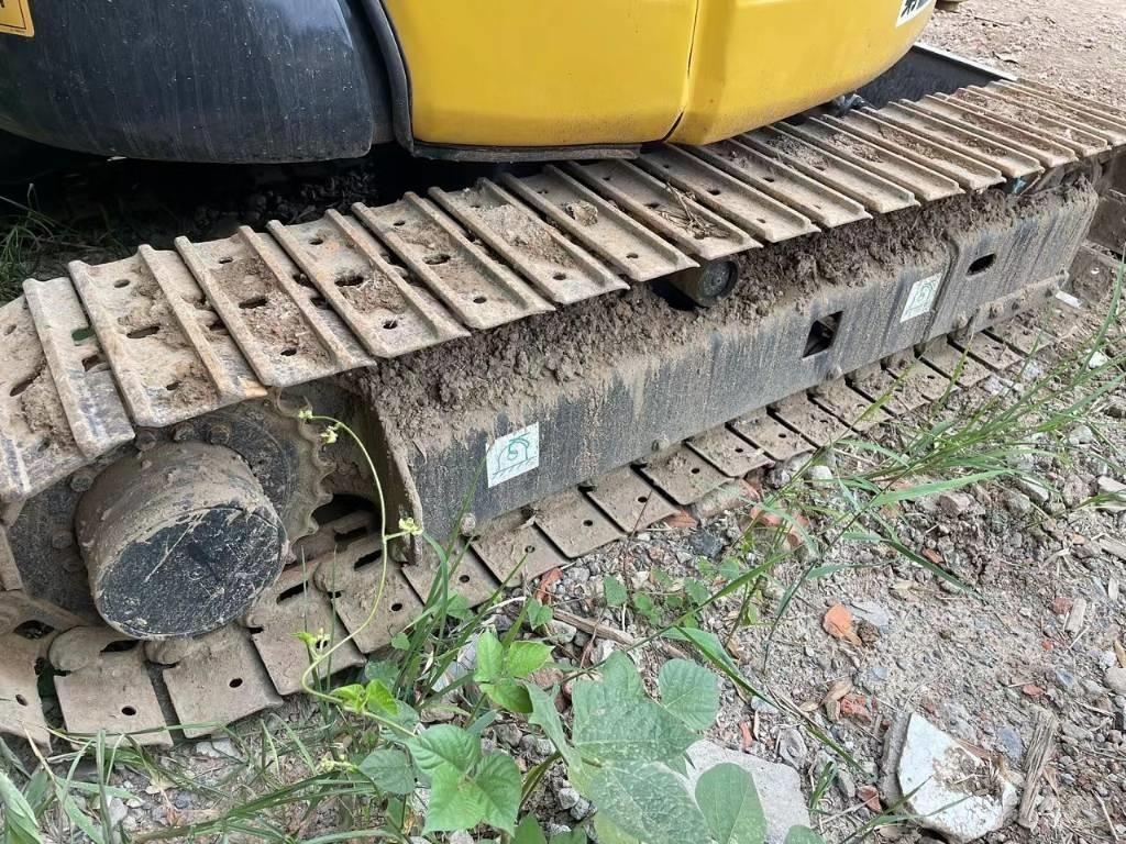 Komatsu PC35 Mini ekskavatörler, 7 tona dek