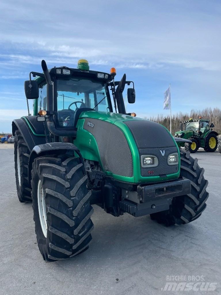 Valtra T151 Traktörler