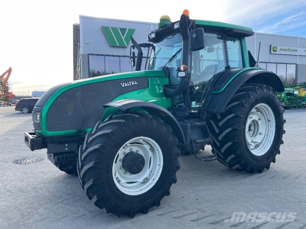 Valtra T151 Traktörler