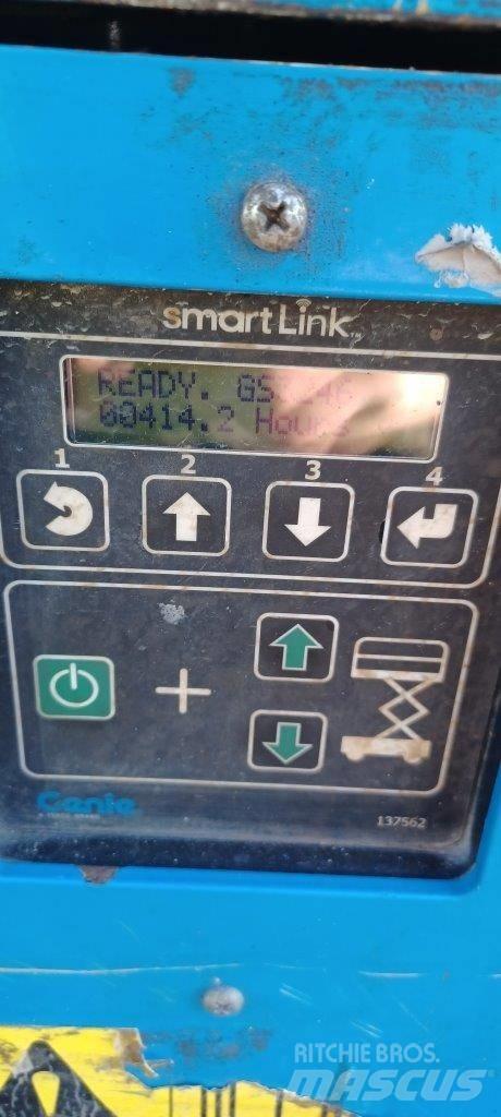 GENIE GS3246 Makasli platformlar