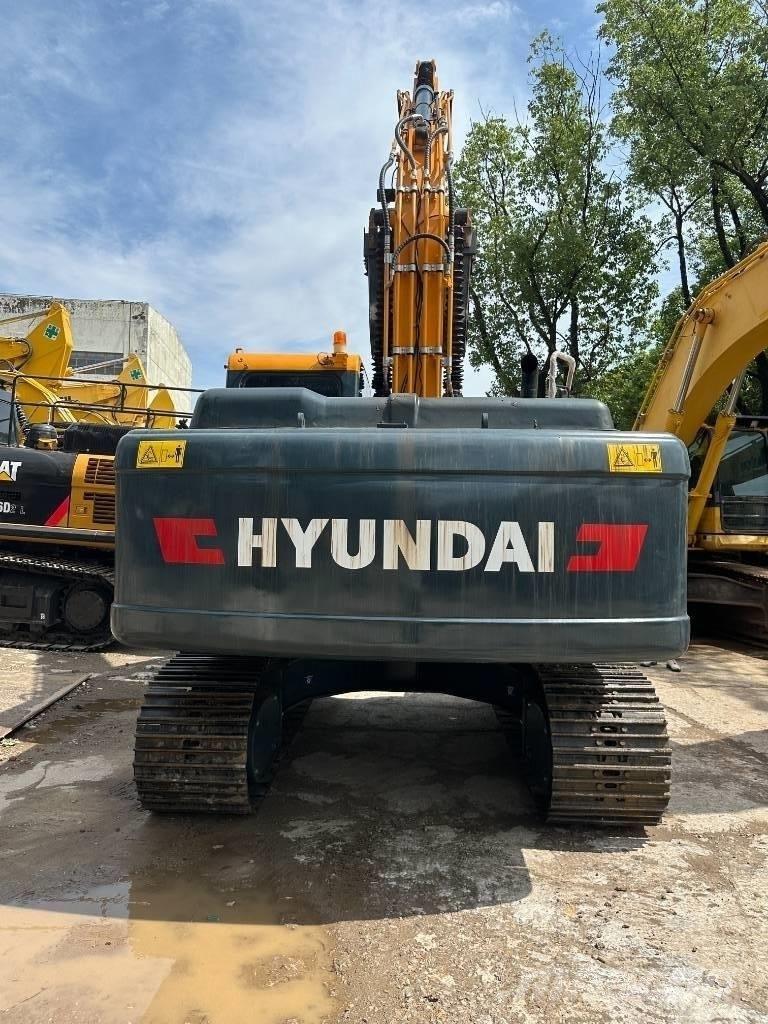 Hyundai 220LC-9S Paletli ekskavatörler