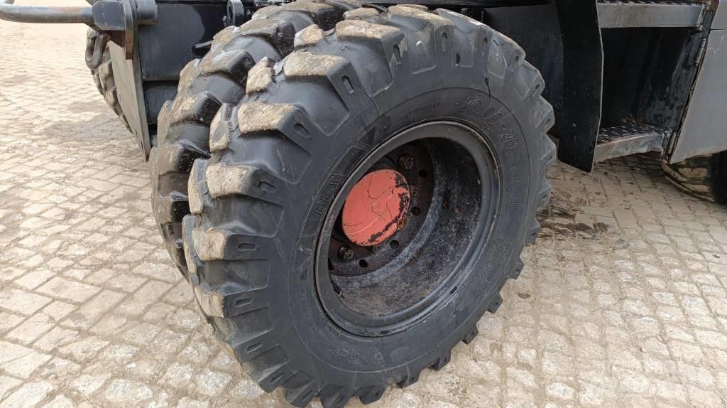 Fiat-Hitachi EX135W Lastik tekerli ekskavatörler