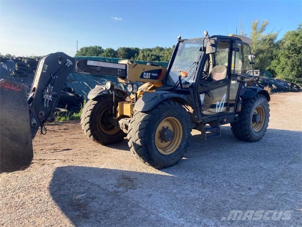 CAT TH 4070 Tarimsal teleskopik yükleyiciler