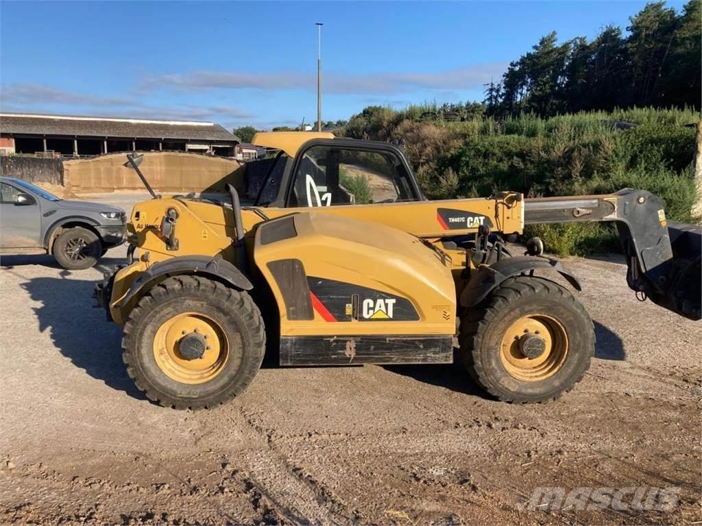 CAT TH 4070 Tarimsal teleskopik yükleyiciler