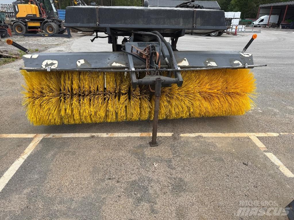  VilaKone HL  320/900 Süpürgeler
