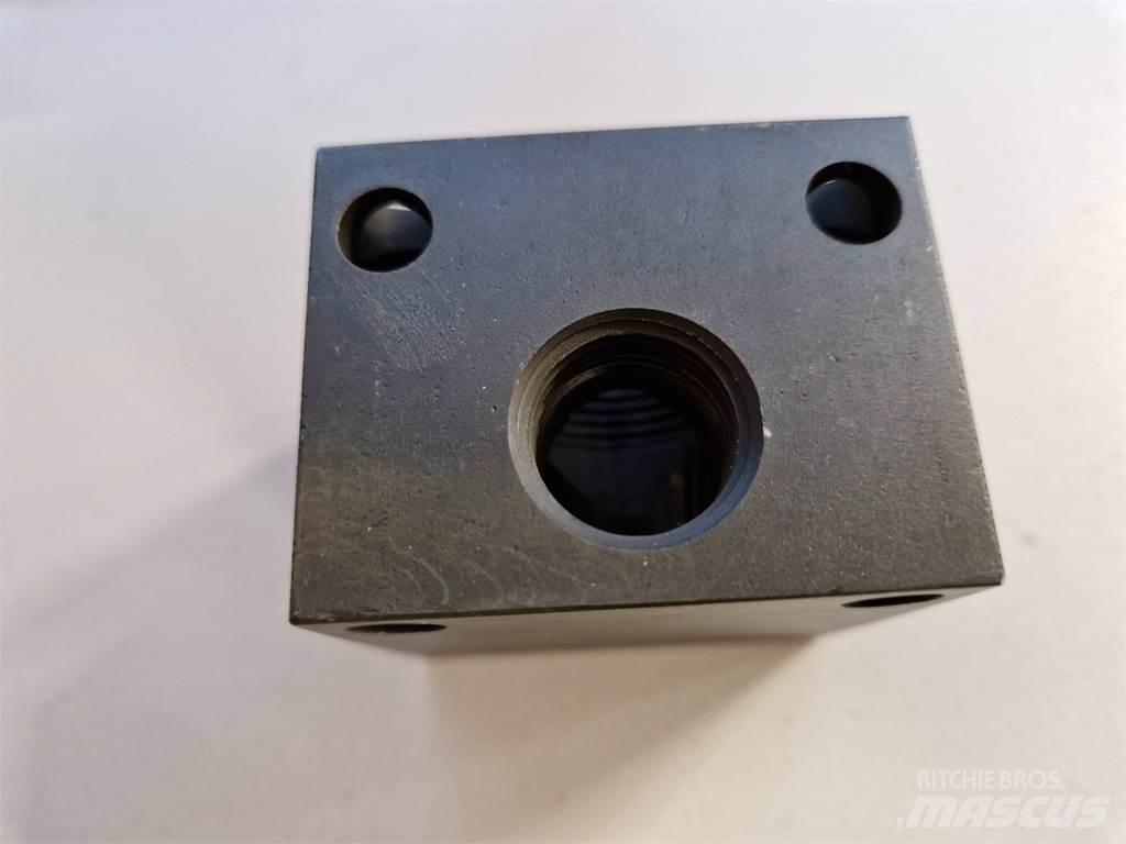 Rottne 037-0101 Saseler