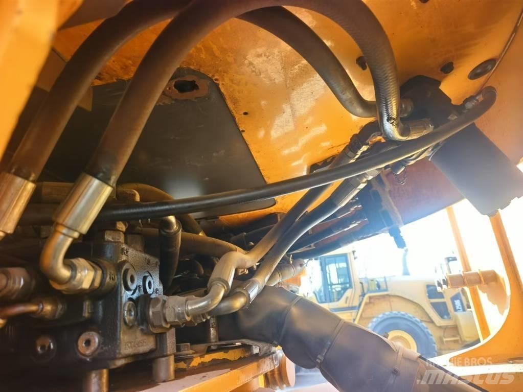 Volvo L 180 F Tekerlekli yükleyiciler