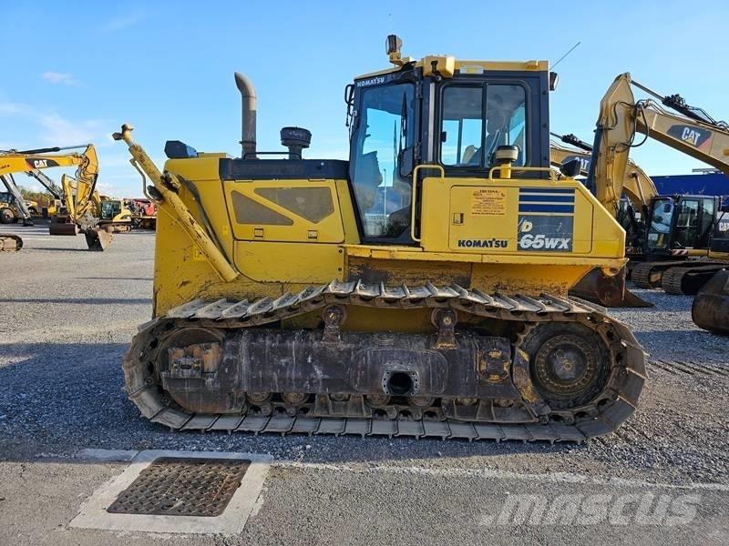 Komatsu D 65 WX-17 Paletli dozerler