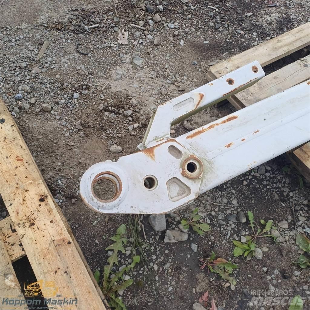 Komatsu 200H Hasat vinçleri