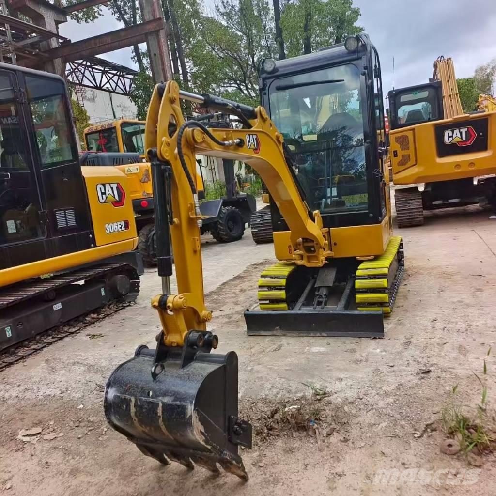 CAT 302 CR Mini ekskavatörler, 7 tona dek