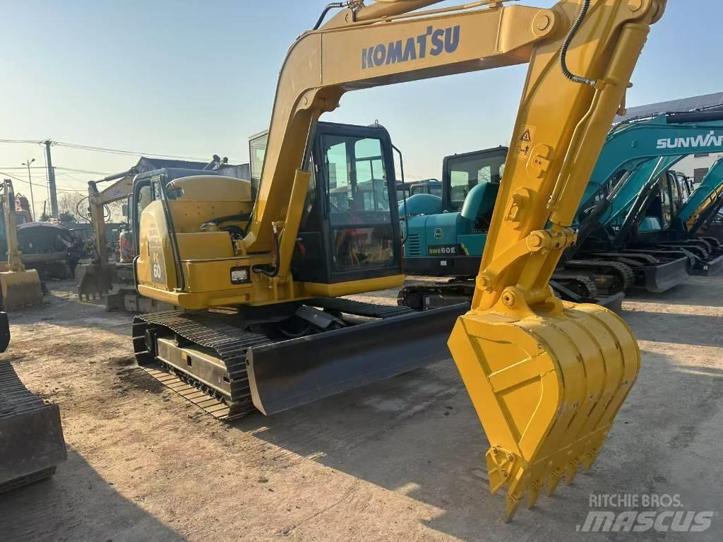 Komatsu PC 60 Paletli ekskavatörler