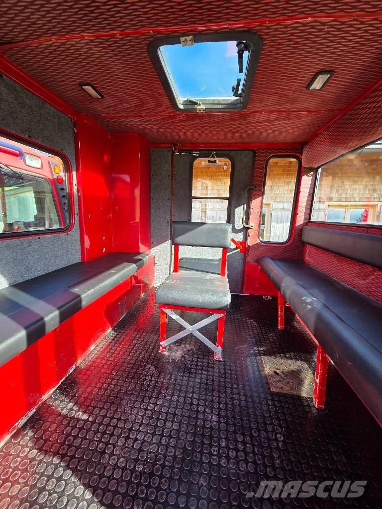  Pistenbully 300 DD Kar düzleyiciler