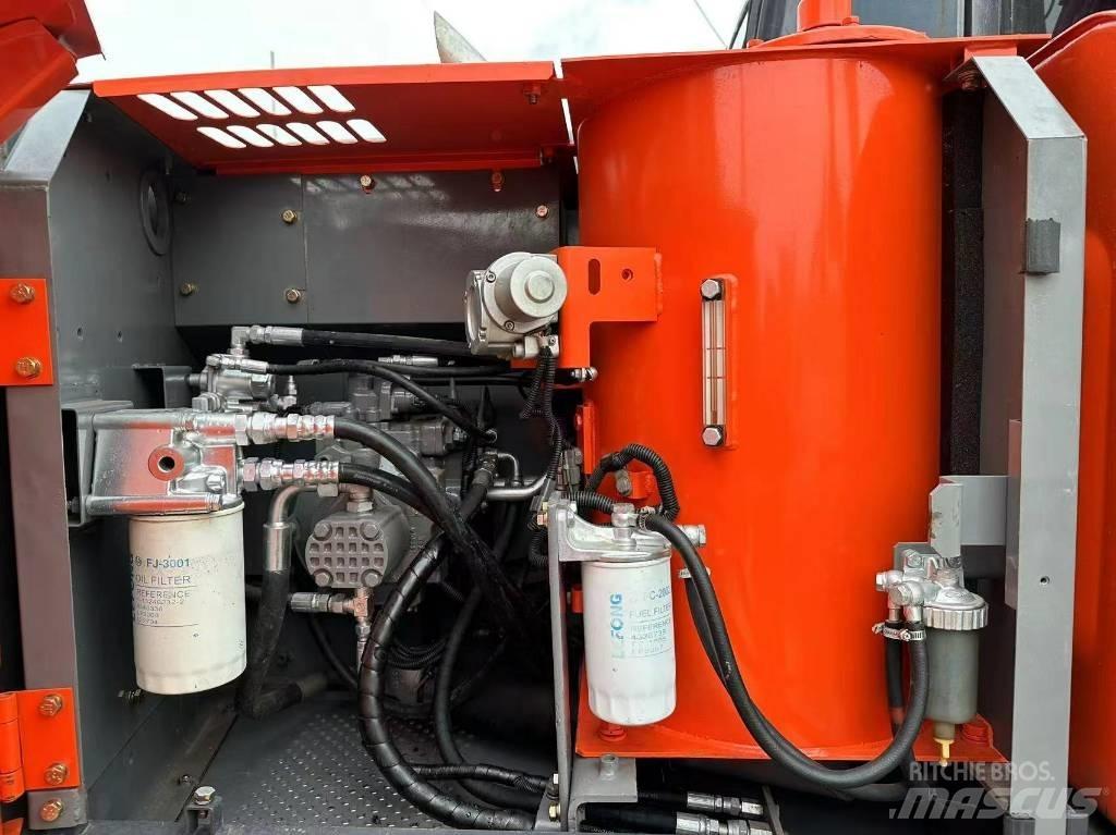 Hitachi ZX 120 Paletli ekskavatörler