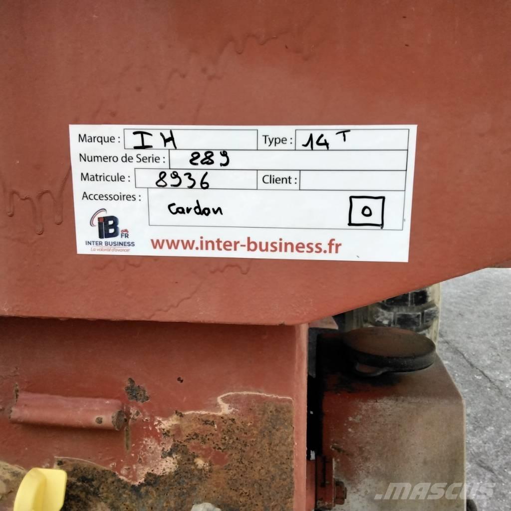 IH B14 Silo tankeri