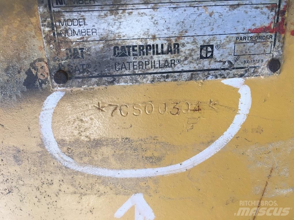 CAT 773D Yol disi kaya kamyonu