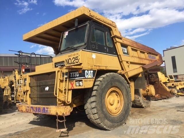 CAT 773D Yol disi kaya kamyonu
