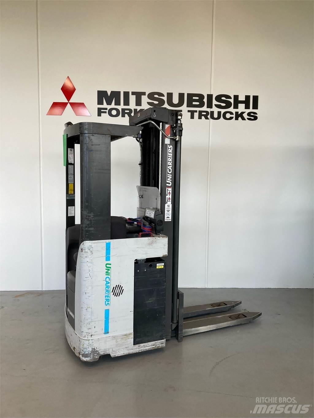 Atlet XSN160E Düsük seviye platformu