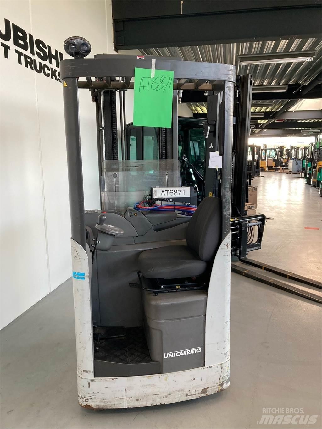 Atlet XSN160E Düsük seviye platformu