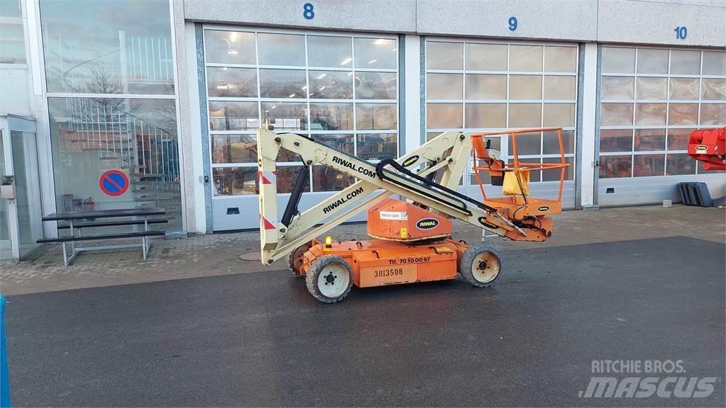 UpRight AB38 Körüklü personel platformları